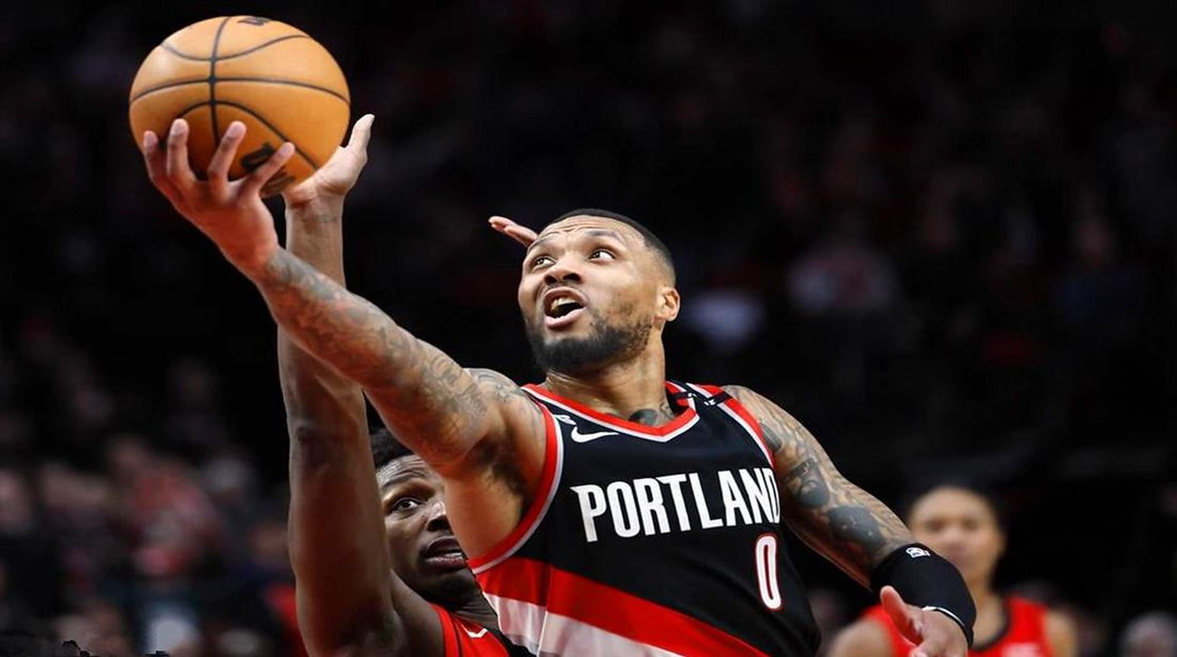 九游手游网页版转会期欧联传出新动向，密尔沃基雄鹿再遭质疑，高层表态：球迷炸锅，心理建设被强调的简单介绍