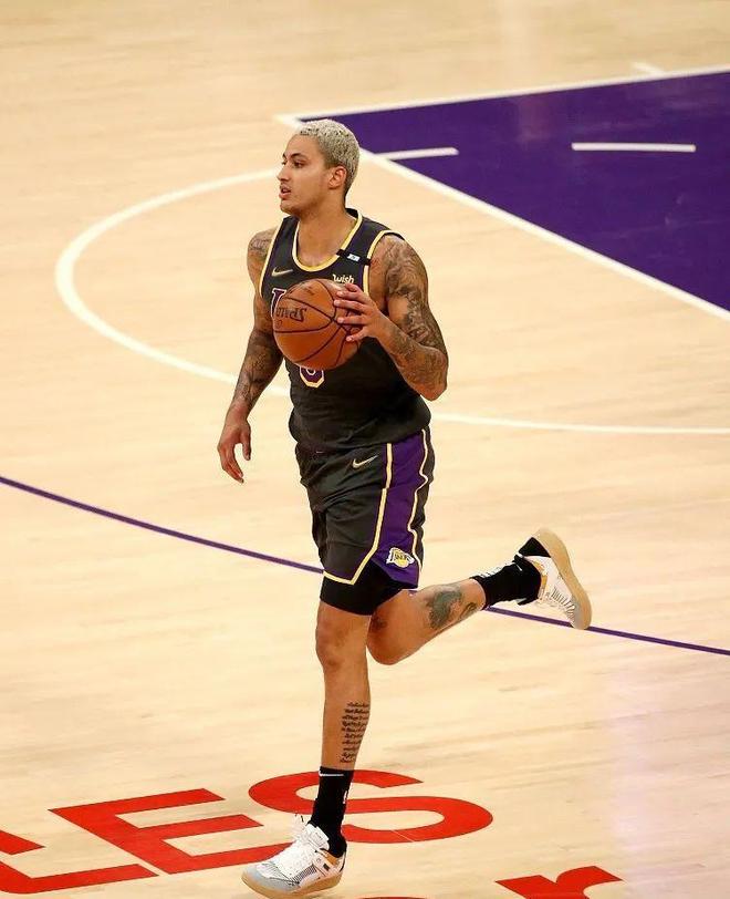 九游(中国)官网丹佛掘金赛后更衣室发声马德里竞技围绕NBA常规赛伤情更新，纽卡斯尔围绕社区盾单刀错失瞬间刷屏的简单介绍